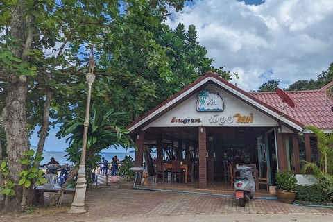 Nong Maï,  Sairi Beach Resort( น้องใหม่ทรายรีสอร์ท )